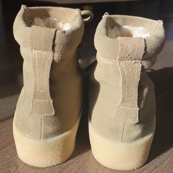 Vegan Winter Booties - Picture 3 of 5